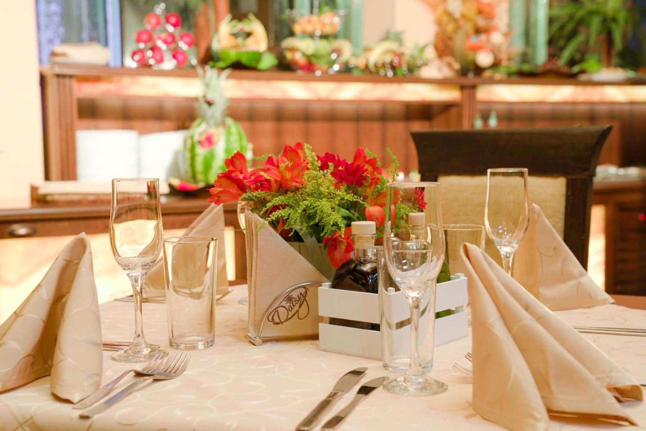 Apart Hotel Flora Residence Daisy Borovets Bagian luar foto