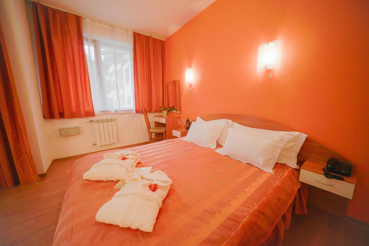 Apart Hotel Flora Residence Daisy Borovets Bagian luar foto