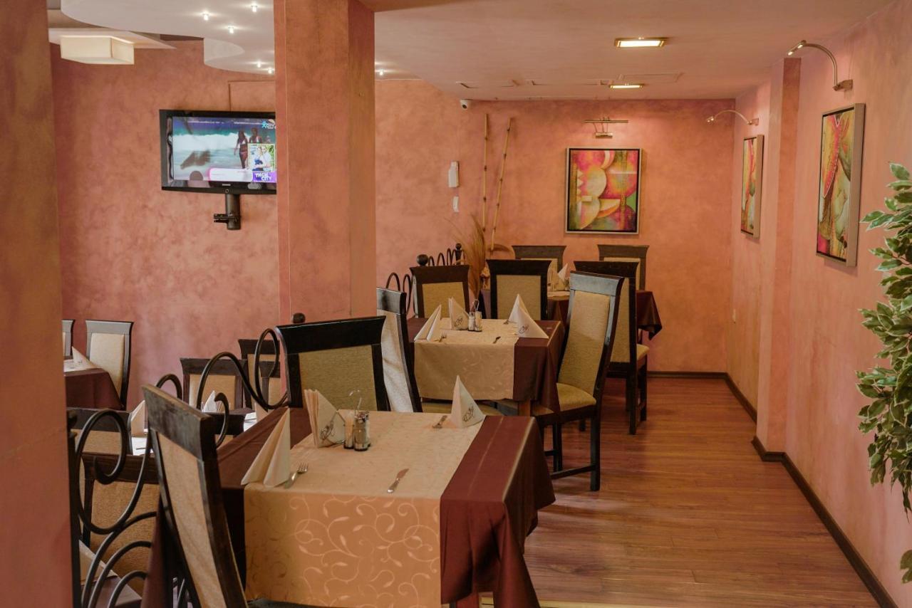 Apart Hotel Flora Residence Daisy Borovets Bagian luar foto